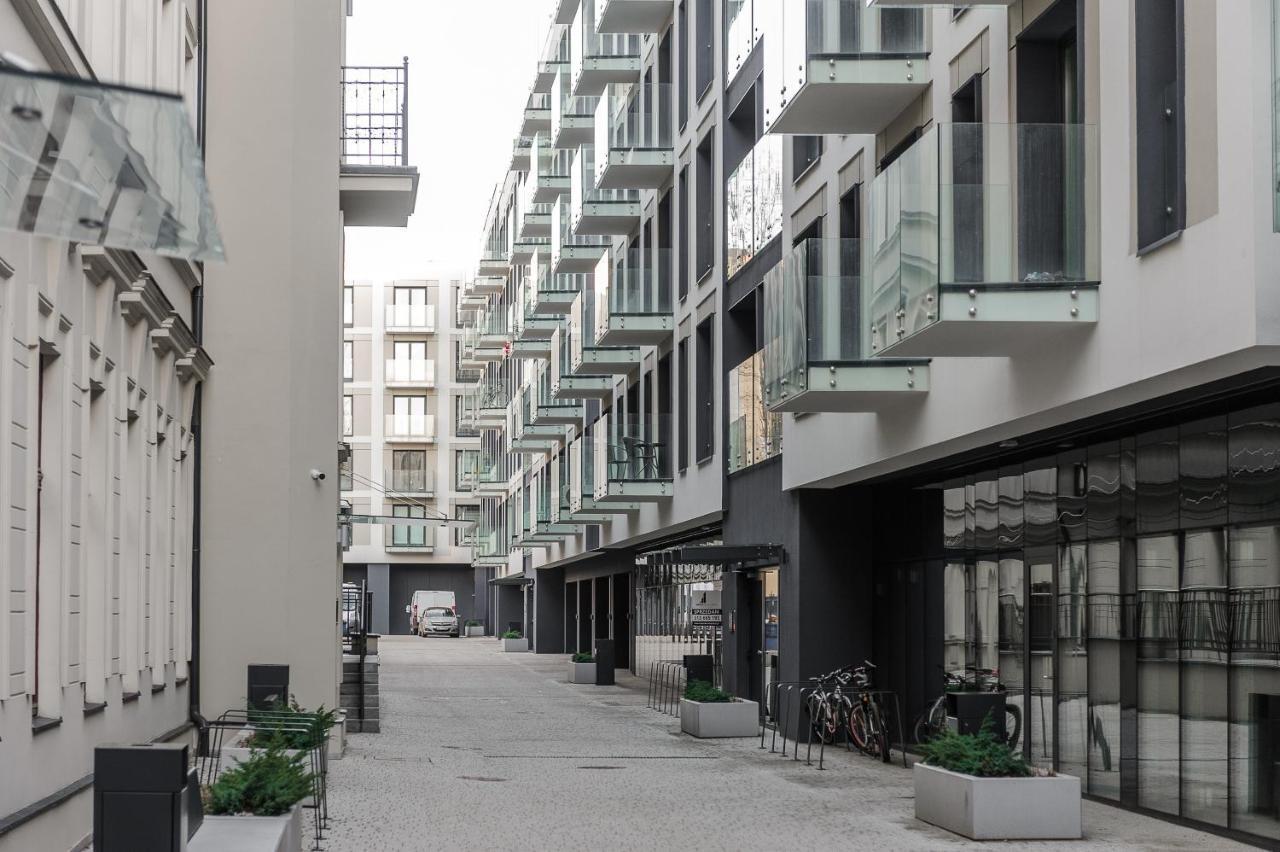 Lumina 2-Level Apartment With Balcony 우치 외부 사진